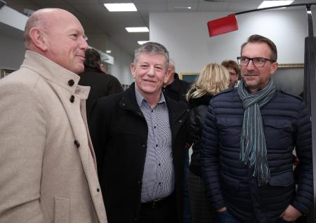 IGOR GORNIK IN OTVORITEV RAZSTAVE 02 FOTO LJUBO VUKELIČ